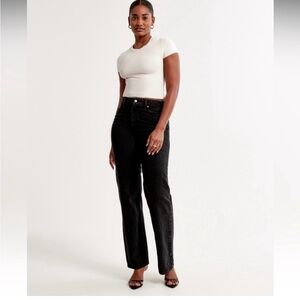 Abercrombie & Fitch Curve Love High Rise 90’s Relaxed Jean